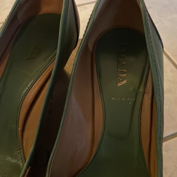 Prada buckle low heels size 8.5 - Picture 2 of 10